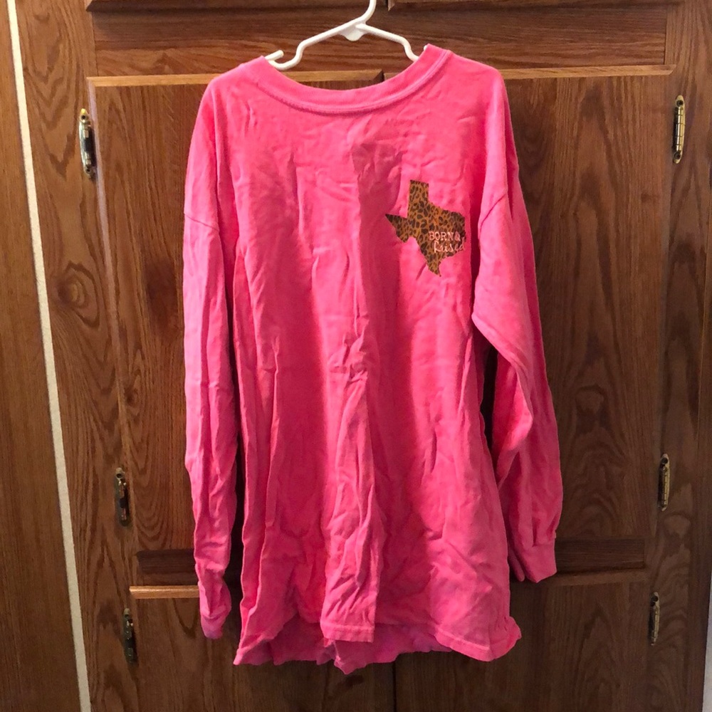 Long sleeve t-shirt